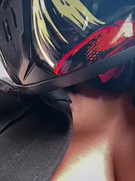 -Mia1 online show from 23, 3, 2026