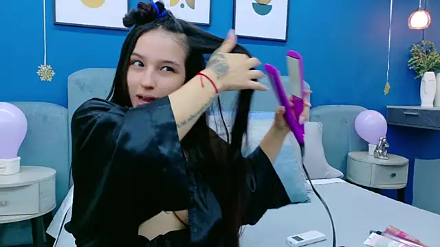 Ashley Evans22 online show from 15, 10, 2025