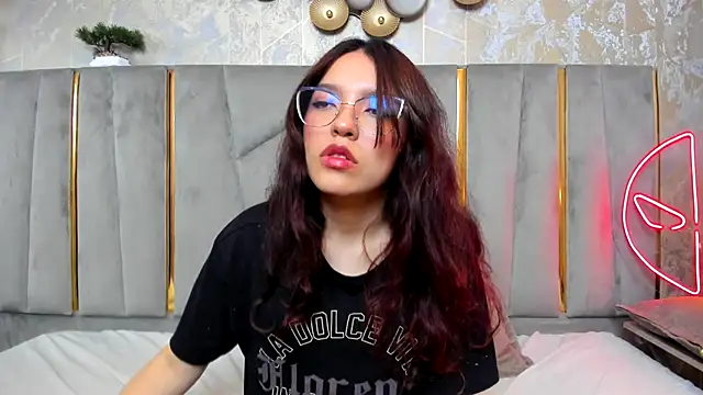Snapshot of Elliecute chatting on 30, 9, 2025 Elliecute online show from 30, 9, 2025