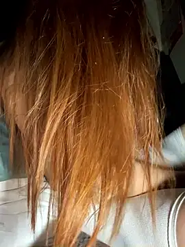 CoraVibes online show from 22, 12, 2025