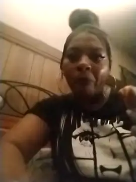 Ladiv33 online show from 30, 10, 2025