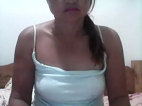 nathalie0045 online show from 11, 4, 2026