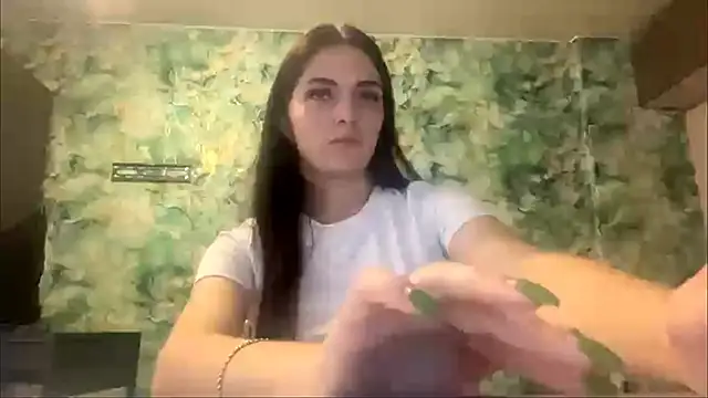 TianaWidell online show from 15, 9, 2025