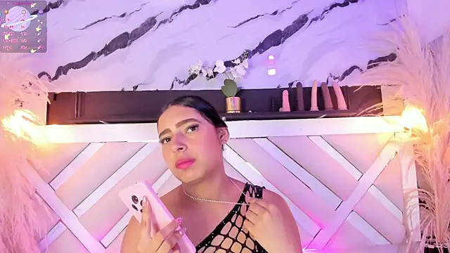 Zoe-Johnson  online show from 17, 5, 2026