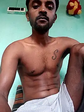 Snapshot of ShinuRoy chatting on 15, 10, 2025 ShinuRoy online show from 15, 10, 2025