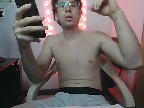 LiamMason online show from 13, 1, 2026