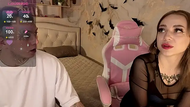 Crystal-Nuts online show from 14, 12, 2025