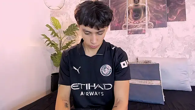 Tyler durten online show from 5, 10, 2025