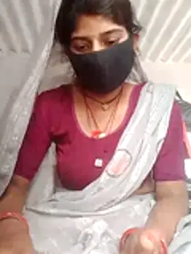 Maya5656 online show from 1, 12, 2025