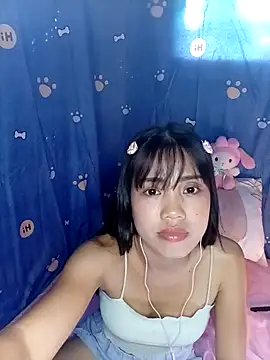 Snapshot of AnnewithanE chatting on 30, 10, 2025 AnnewithanE online show from 30, 10, 2025