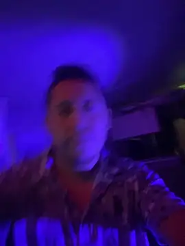 Snapshot of B3toBaby chatting on 2, 11, 2025 B3toBaby online show from 2, 11, 2025