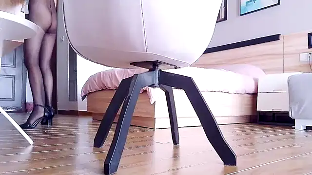 Snapshot of Tianxin6 chatting on 15, 9, 2025 Tianxin6 online show from 15, 9, 2025