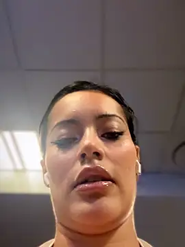 Snapshot of Risky_Workouts chatting on 24, 2, 2026 Risky Workouts online show from 24, 2, 2026