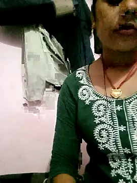 Hot tin74 online show from 29, 9, 2025