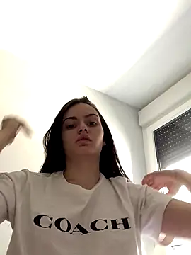 Snapshot of prettylittlefooxy chatting on 7, 11, 2025 prettylittlefooxy online show from 7, 11, 2025