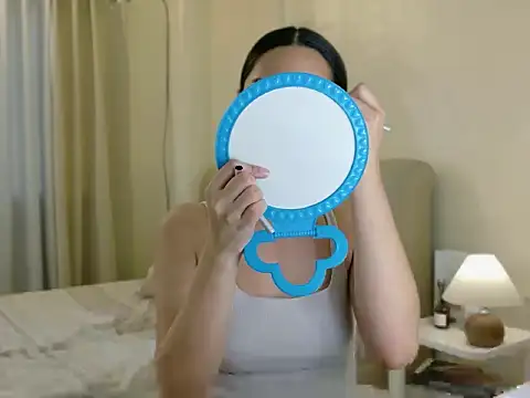 Blaire Samantha online show from 29, 4, 2026