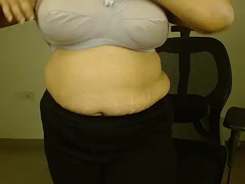 Snapshot of Your_candy_47 chatting on 11, 10, 2025 Your candy 47 online show from 11, 10, 2025