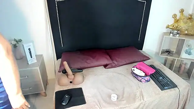 Snapshot of LucianaBlackwell chatting on 25, 2, 2026 LucianaBlackwell online show from 25, 2, 2026