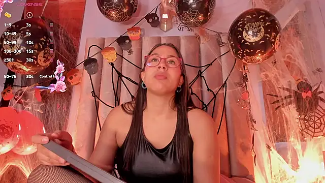Karoline21 online show from 18, 10, 2025