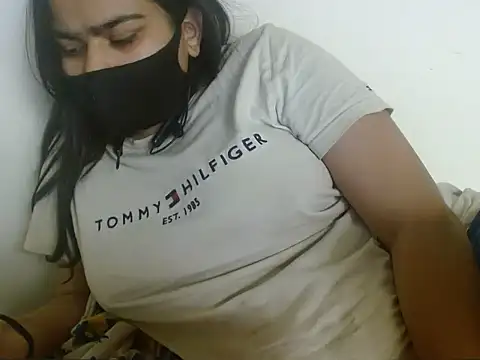 Snapshot of Nataliya_Singh chatting on 1, 3, 2026 Nataliya Singh online show from 1, 3, 2026