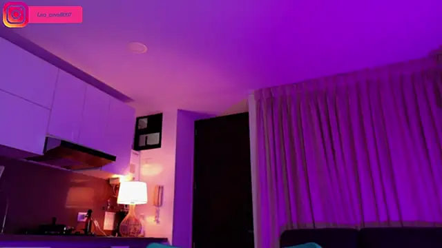 Snapshot of LeoCavalli_ chatting on 11, 9, 2025 LeoCavalli  online show from 11, 9, 2025