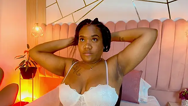 Snapshot of Chloee_Miller1 chatting on 9, 9, 2025 Chloee Miller1 online show from 9, 9, 2025