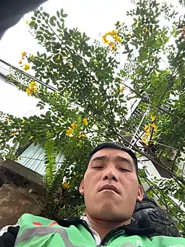 Snapshot of Chao_xxx chatting on 17, 10, 2025 Chao xxx online show from 17, 10, 2025