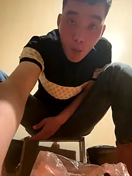 Snapshot of Chao_xxx chatting on 19, 10, 2025 Chao xxx online show from 19, 10, 2025