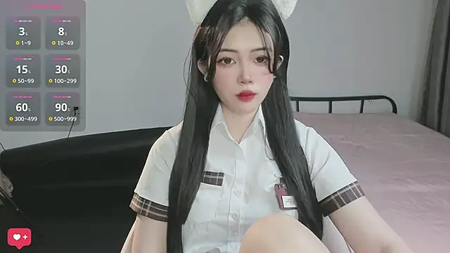 Sparkly Candy online show from 21, 9, 2025