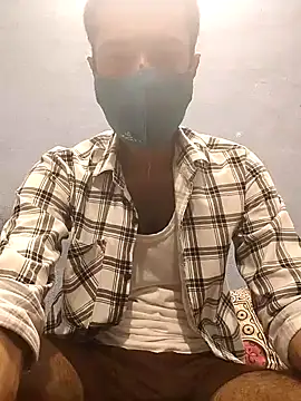 Snapshot of GirlsCrush_ chatting on 24, 9, 2025 GirlsCrush online show from 24, 9, 2025