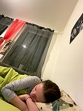 Bloom evl online show from 18, 12, 2025