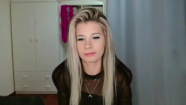 KristineGlow online show from 30, 10, 2025