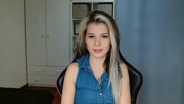 KristineGlow online show from 19, 3, 2026