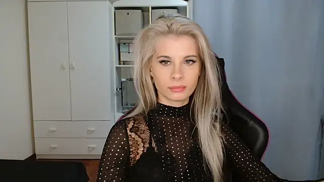 KristineGlow online show from 30, 3, 2026