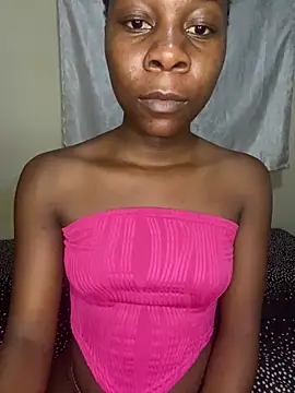 Snapshot of Crazyqueenxxx chatting on 17, 12, 2025 Crazyqueenxxx online show from 17, 12, 2025