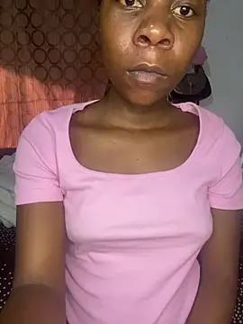 Snapshot of Crazyqueenxxx chatting on 4, 2, 2026 Crazyqueenxxx online show from 4, 2, 2026