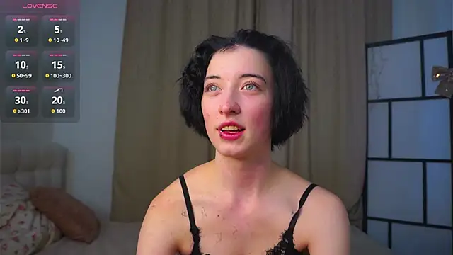 JuanaFriesz online show from 12, 2, 2026