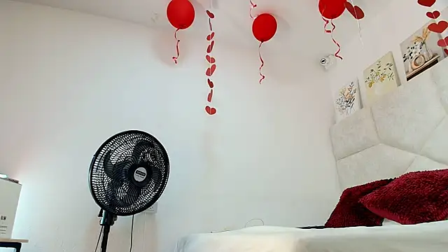 elizawiliamst online show from 28, 2, 2026