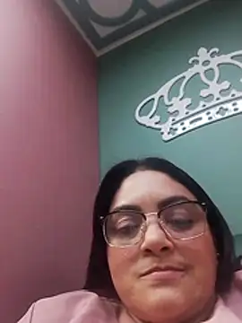 tiffany Johnson1 online show from 5, 11, 2025