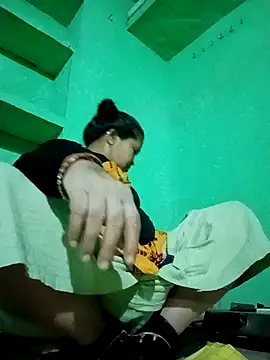 Manavi x online show from 13, 2, 2026