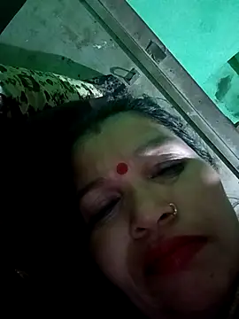 Manavi x online show from 7, 4, 2026