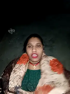 Snapshot of Sandhya_x chatting on 28, 10, 2025 Sandhya x online show from 28, 10, 2025