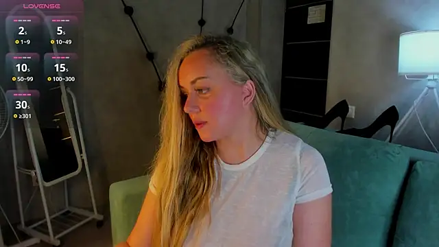 Snapshot of Sky_Kuper chatting on 18, 7, 2026 Sky Kuper online show from 18, 7, 2026