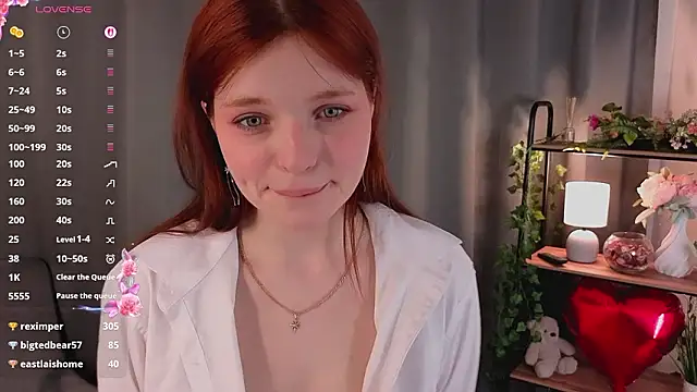 AnnieKim  online show from 13, 3, 2026