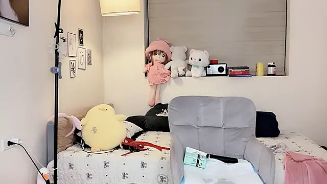 MaiLiiil online show from 21, 12, 2025