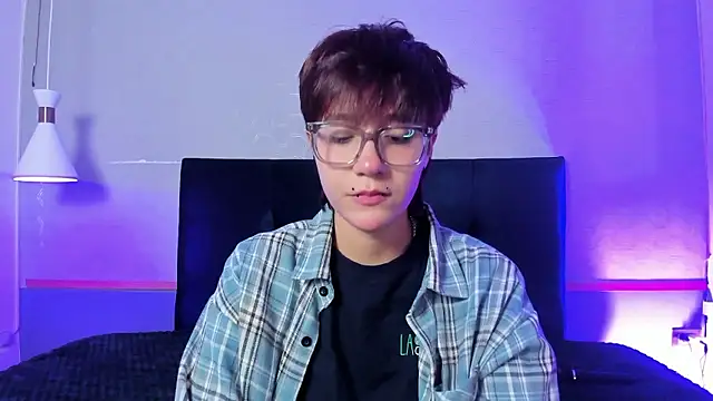 Tsuki Maru online show from 13, 1, 2026