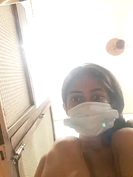 Snapshot of Evneet27_Saavu chatting on 8, 9, 2025 Evneet27 Saavu online show from 8, 9, 2025