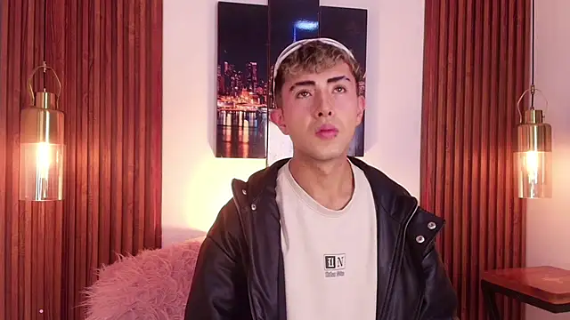 NoahXitrux online show from 13, 9, 2025