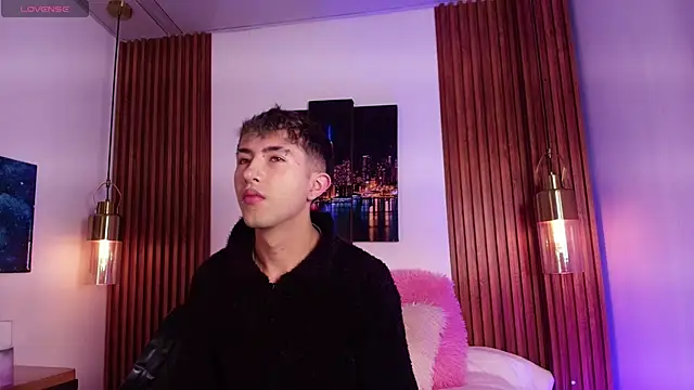 NoahXitrux online show from 25, 9, 2025