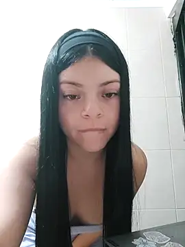 LunaJacobs online show from 1, 11, 2025